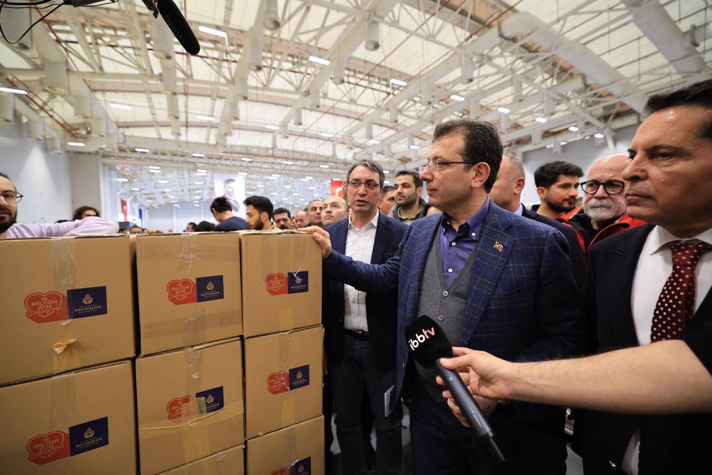 İmamoğlu, Yenikapı lojistik merkezi ziyaretinde konuştu: İnterneti kesenler hukuken hesap vermeli 2